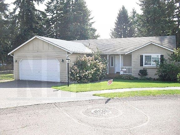 2nd image of 2522 171st St E