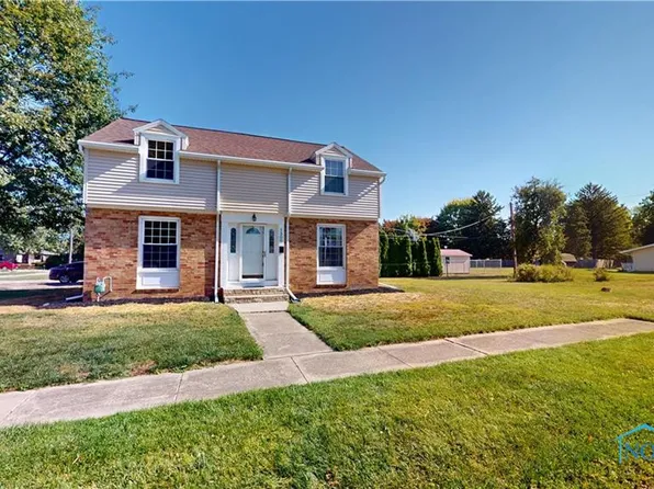 1300 Chestnut St, Fremont, OH 43420