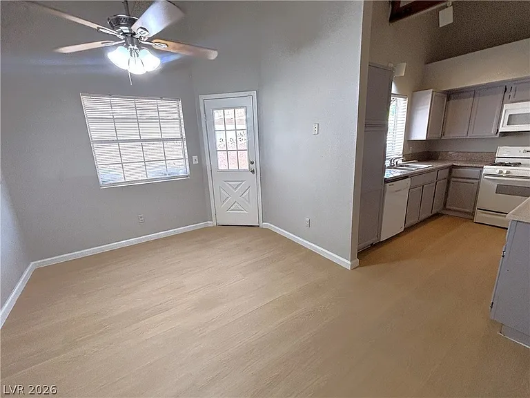 2309 Florissant Dr — Photo 6