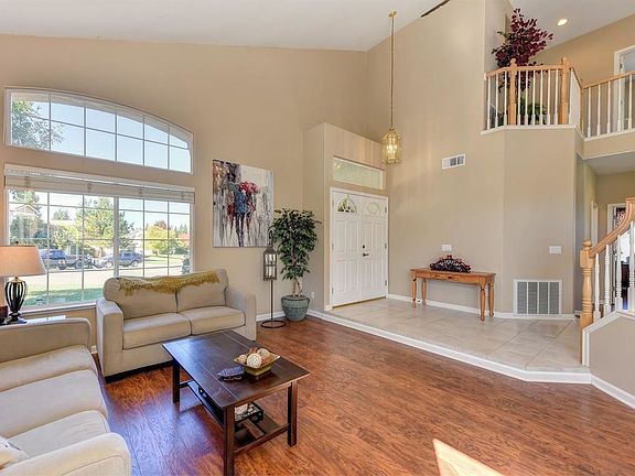 4th image of 4117 Jared Pl