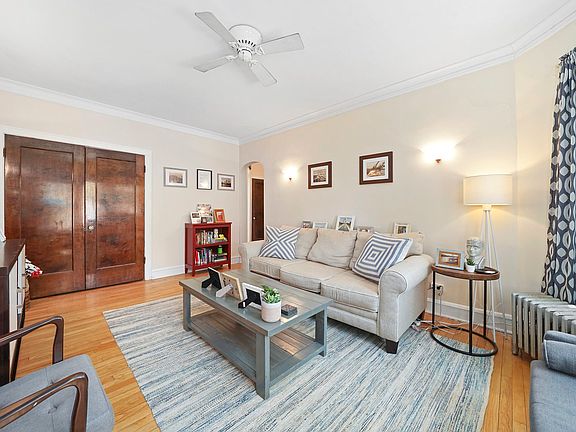 3rd image of 4844 N Paulina St APT 2E