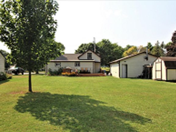 4th image of 1411 River Dr