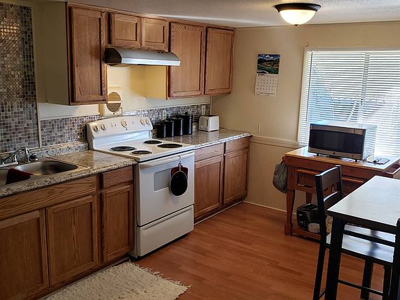 3rd image of 2905 Jasmine Run Ln