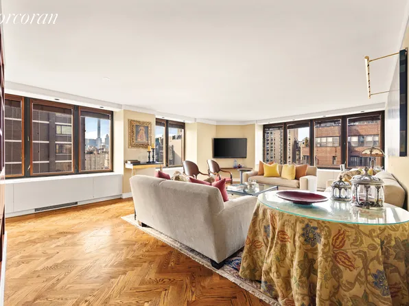 45 East 80th Street image 1 of 12