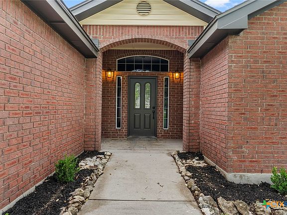 4th image of 126 Hunter Ridge Rd