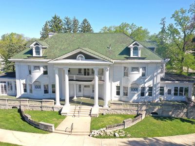 1300 W University Ave, Muncie, IN, 47303