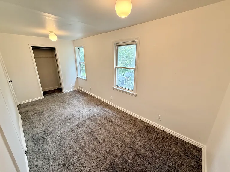 3 Sherman Ave #3 — Photo 7