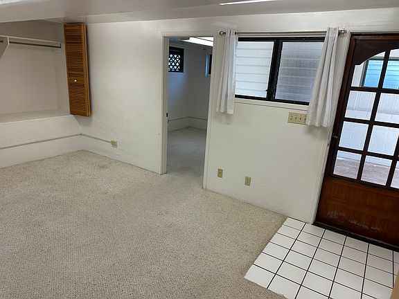 3rd image of 99-652 Kaulainahee Pl