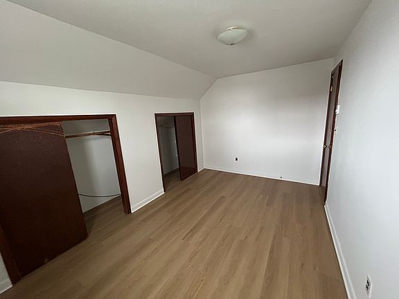 5th image of 17 Fair St #4