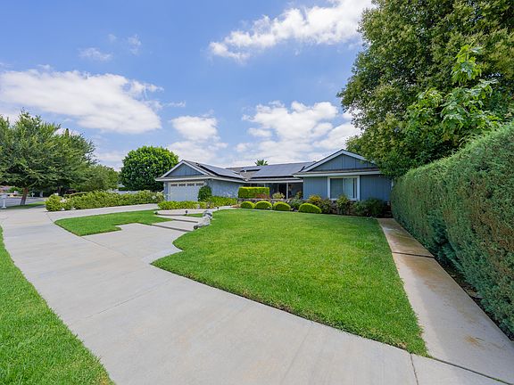 3rd image of 7852 Bobbyboyar Ave
