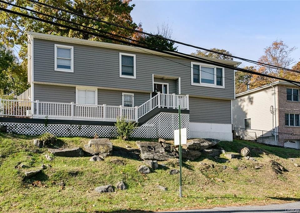 1st image of 174 Curtis Ln