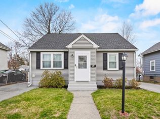 34 Rowena St, Worcester, MA 01606