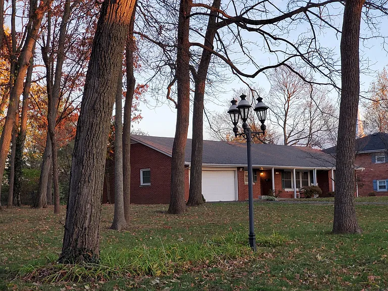 1650 Traveller Rd — Photo 3