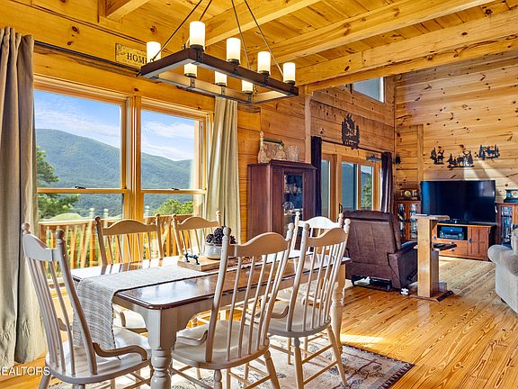 17th image of this home