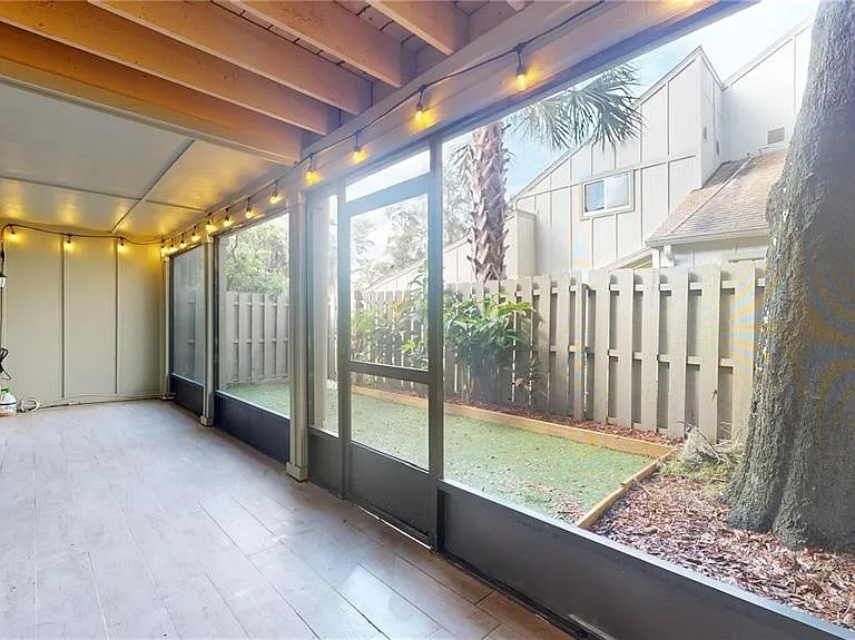 202 Pine Cone Trl — Photo 8