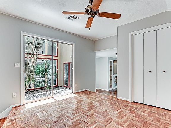 5th image of 11507 Long Pine Dr