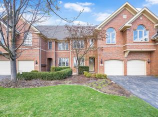 117 W Seminole Ave, Elmhurst, IL 60126
