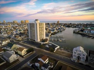 236 N Derby Ave APT 601, Ventnor, NJ