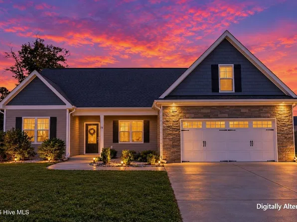 73 S Lord Wallace Court, Rocky Point, NC 28457