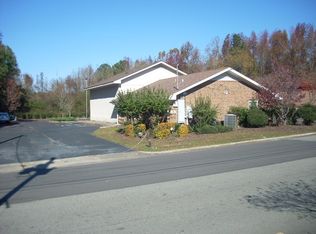 7 Berkshire Rd, Smithfield, NC 27577