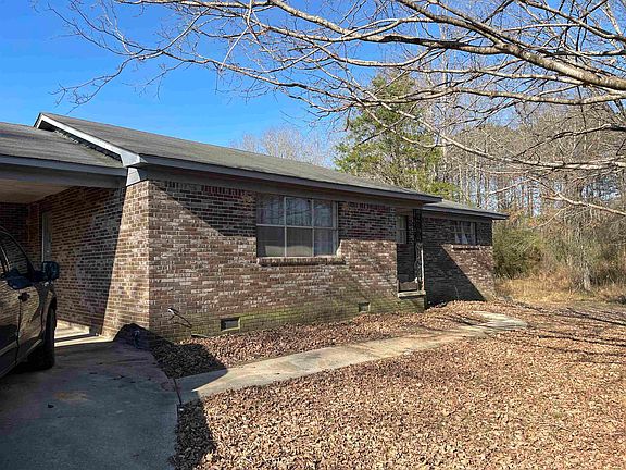 2nd image of 398 Oak Ridge Dr