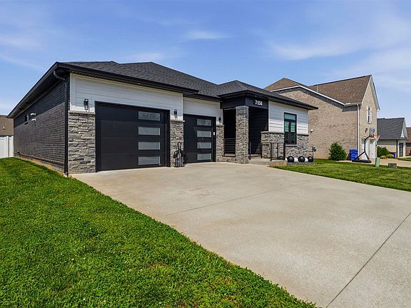 3rd image of 67 Hilliard Cir