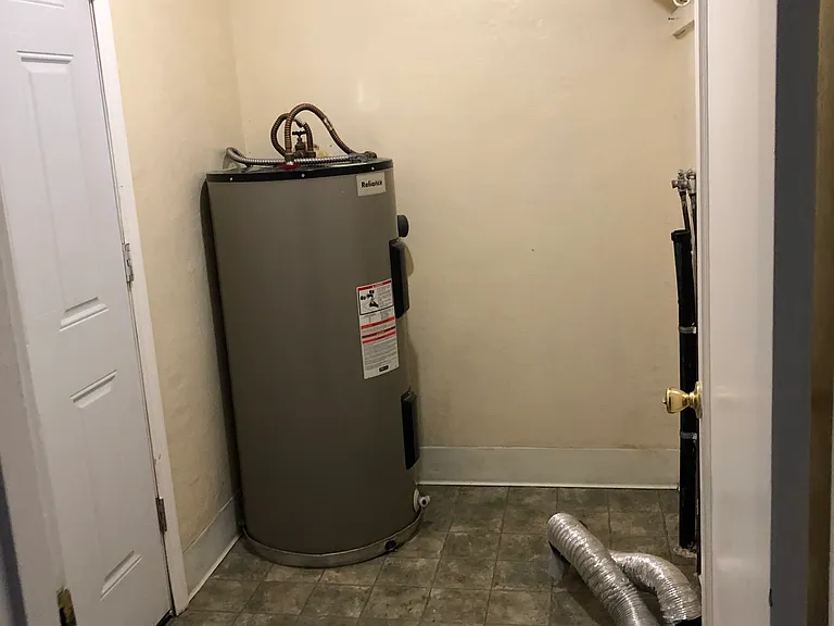 1510 Hickory St NE #1510 — Photo 15