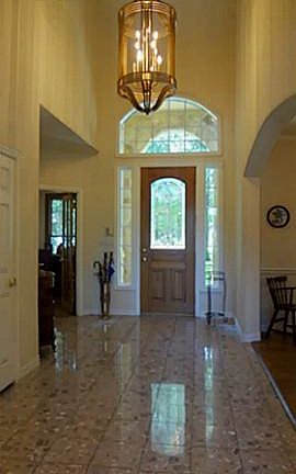 3rd image of 310 Thornhill Cir