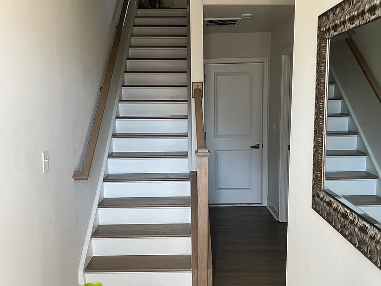 940 Broad River Ln — Photo 3