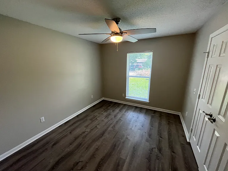 1009 Foxe Basin Dr — Photo 10