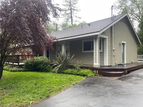 858 Evergreen Ln, Meadow Vista, CA 95722