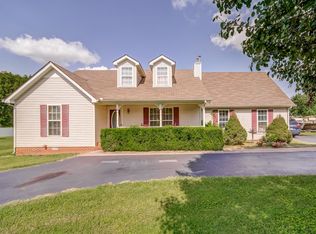 3854 Confederate Rd, Murfreesboro, TN 37128