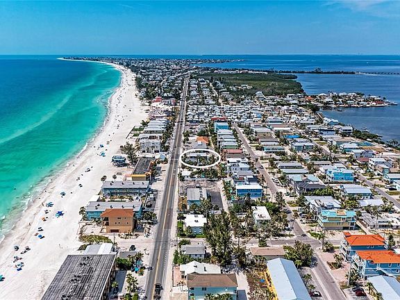 4th image of 101 25TH STREET N #3