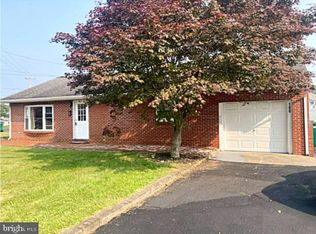 180 Andover Rd, Fairless Hills, PA 19030