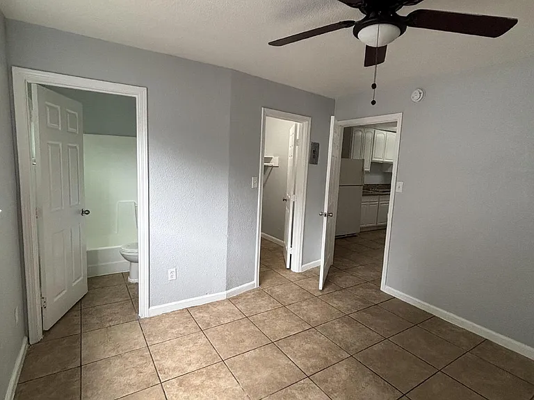 729 Dixieanne Ave #3 — Photo 4