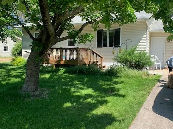 286 Brentwood Dr, Gaylord, MI 49735