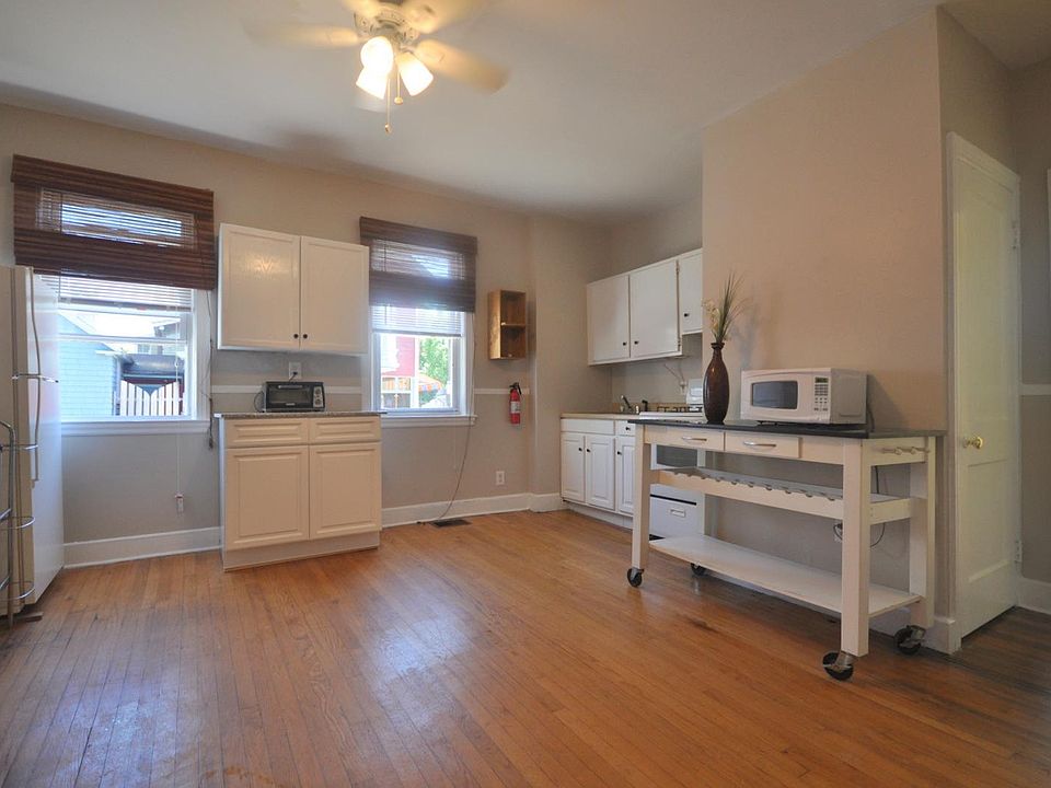 1st image of 173 Ives St Floor 1