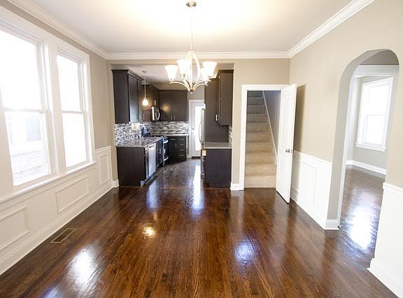 4th image of 6317 N Campbell Ave