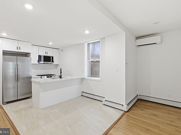 5th image of 747-00 S 2nd St #2