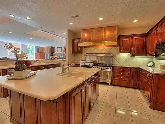 20141024143017907336000000-o