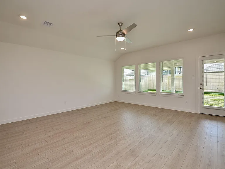 3410 Hopper Knoll Ln — Photo 2