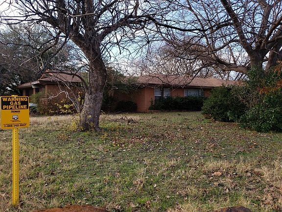 3rd image of 4101 Cummings Dr W