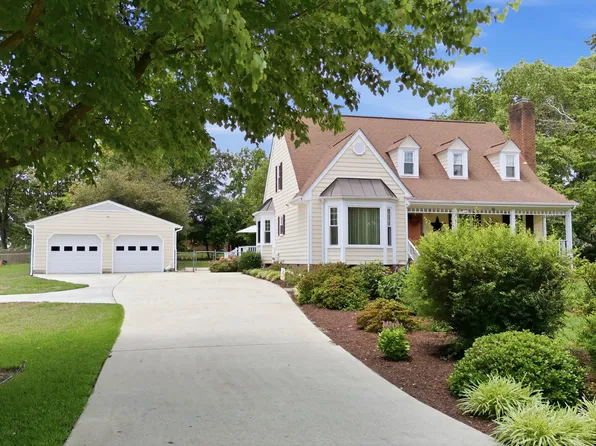 604 Lombardy Rd, Fuquay Varina, NC 27526