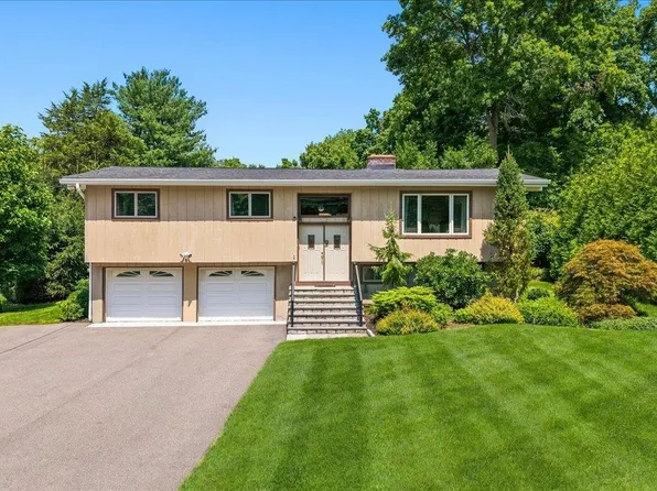 257 Watch Hill Road, Cortlandt Manor, NY 10567