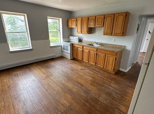 126 Oak St #1B, New Britain, CT 06051