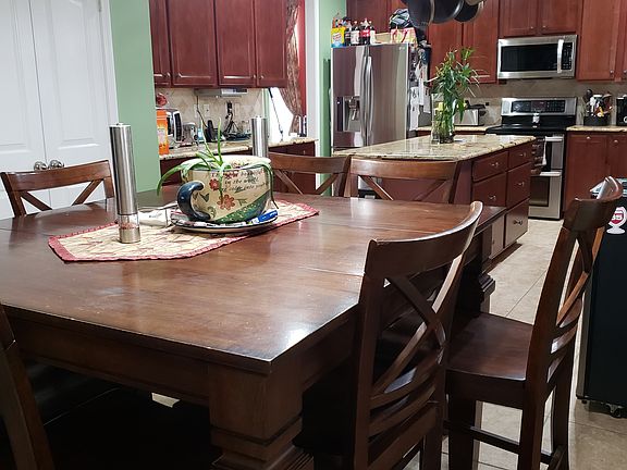 5th image of 41 Kelsey Glen Ln