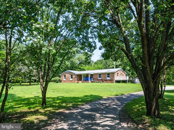 2182 Johns Hopkins Rd, Gambrills, MD 21054