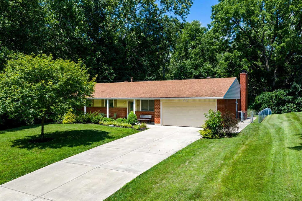 3896 Wead Pl photo 1