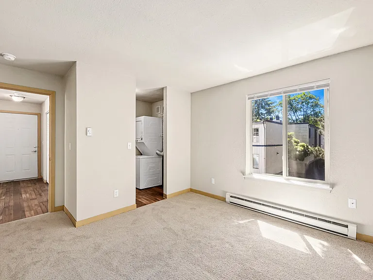 Northline Apartments — Photo 12