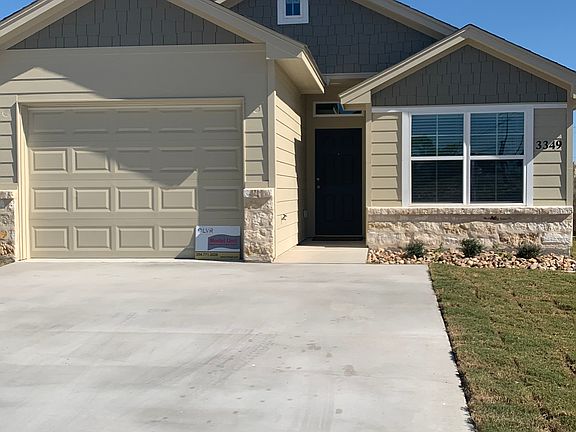 2nd image of 3349 Berkshire Dr